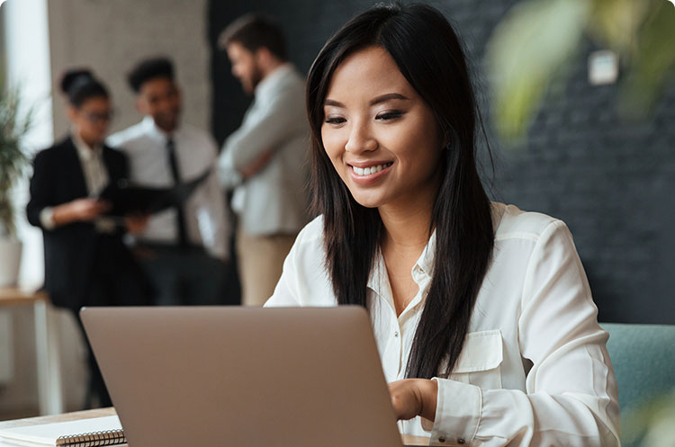 Expert Customer Representatives